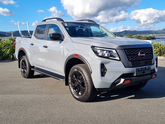 2025 Nissan Navara Pro-4X 2.3D/4WD/7 SPEED AUTO