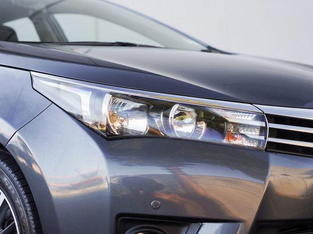 2014 Toyota Corolla GLX 1.8P CVT SL 4Dr Sedan