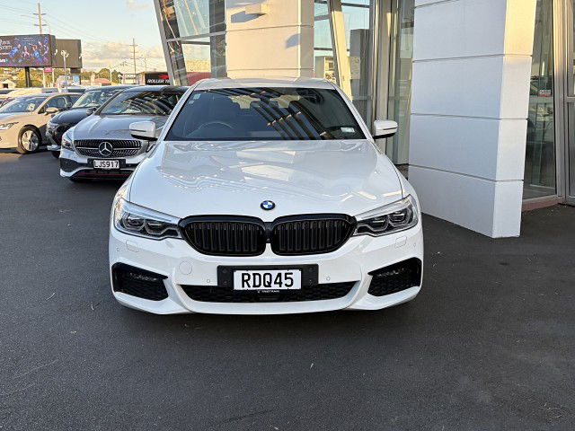 2019 BMW 540i M Sport 3.0P