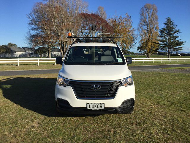 2018 Hyundai iLoad CRDI 2.5L AUTO