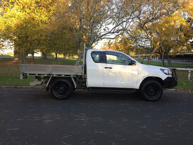 2019 Toyota Hilux SR 4x4 E/C C/C 2.8L AUTO