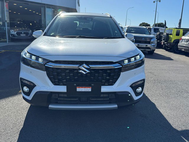 2025 Suzuki S-Cross JLX Hybrid AWD