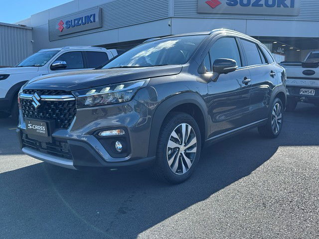 2025 Suzuki S-Cross JLX Hybrid AWD