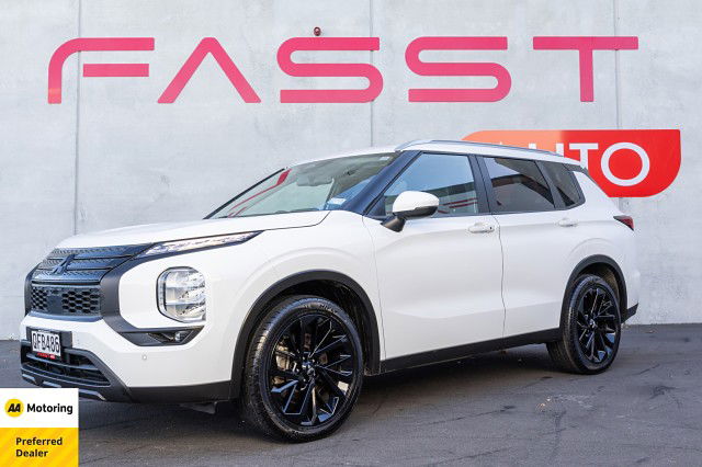 2023 Mitsubishi Outlander XLS 2.5P/CVT