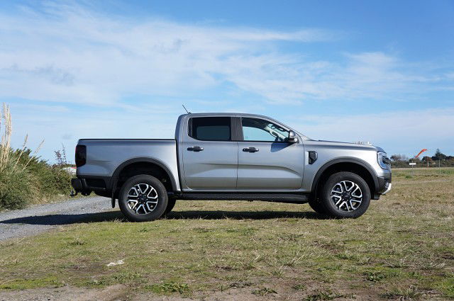 2025 Ford Ranger SPORT DC WS 2.0L 10A 4WD