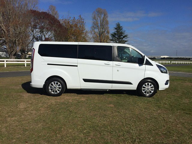 2020 Ford Transit TOURNEO TREND 9 SEATER
