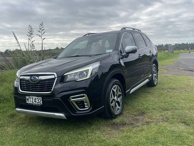2020 Subaru Forester Premium 2.5P 4WD