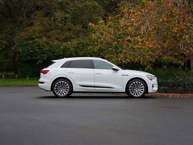 2019 Audi e-tron 55 Quattro 300KW EV AWD
