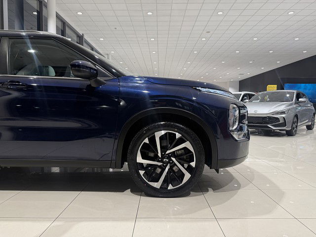 2022 Mitsubishi Outlander Xls 2.5P/4Wd/Cvt