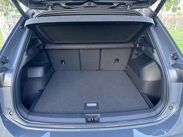 2025 Volkswagen Tiguan R-Line AWD