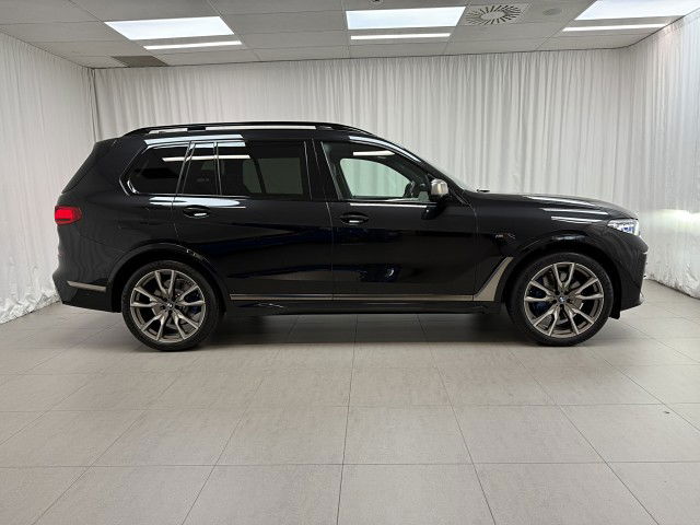 2020 BMW X7 M50d M Performance