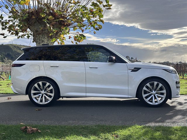 2024 Land Rover Range Rover Sport P400 Dynamic HSE