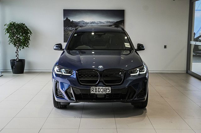 2025 BMW iX3 M Sport