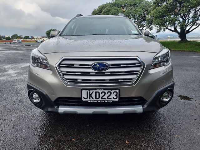 2015 Subaru Outback Premium 2.5P/4Wd/6Cv