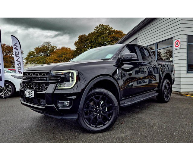 2024 Ford Ranger XLT | 4x4 | 2.0L | BLACK EDITION