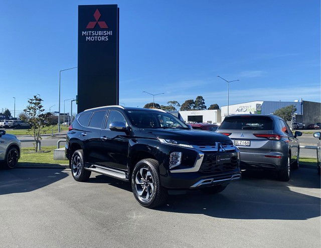 2025 Mitsubishi Pajero Sport 2.4D VRX 4WD 8AT