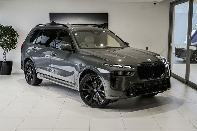 2025 BMW X7 xDrive40d
