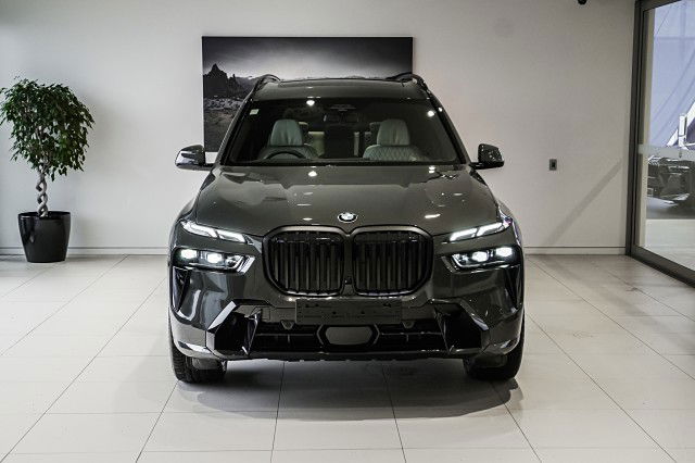 2025 BMW X7 xDrive40d