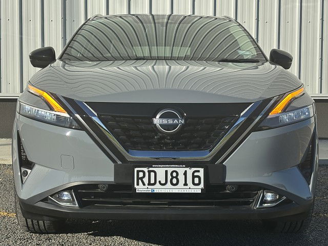 2025 Nissan Qashqai TI e-POWER / 2 TONE PAINT