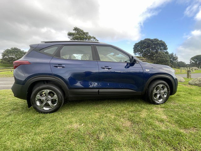 2022 Kia Seltos LX 2.0P/IV