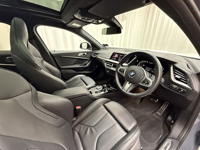 2022 BMW M135i xDrive MPA