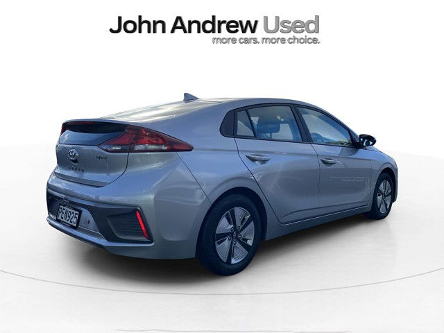 2022 Hyundai IONIQ Hybrid 1.6Ph/6Am