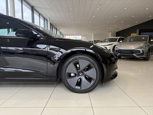 2022 Tesla Model 3 Rear Wheel Drive 60K