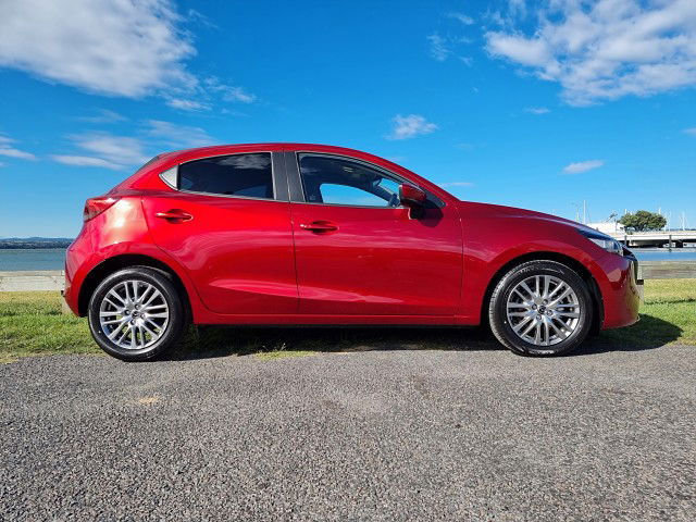 2025 Mazda 2 GSX 1.5 6AT