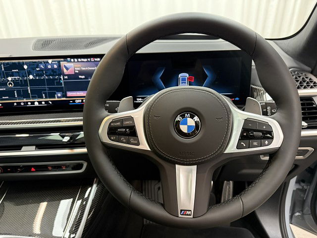 2025 BMW X7 22EN xDrive40d