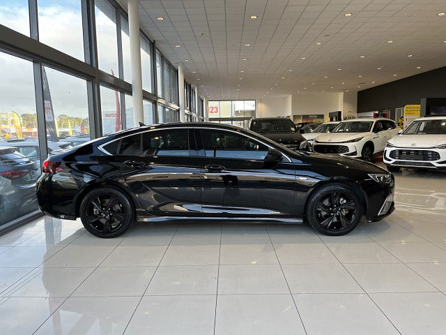 2019 Holden Commodore Rs-V 3.6Pt/4Wd/9At