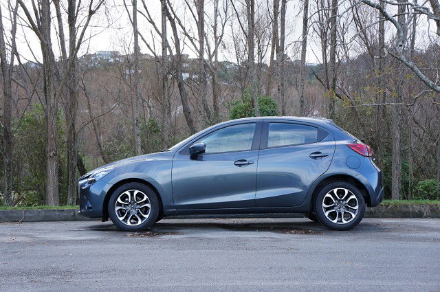 2016 Mazda 2 GSX 1.5 Hatch G - MANUAL