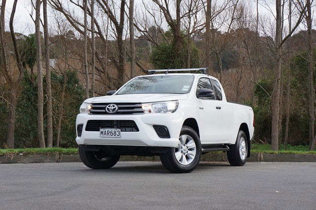 2019 Toyota Hilux SR 2.8D Extra Cab Ute
