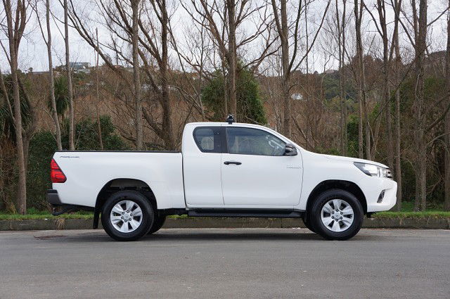 2019 Toyota Hilux SR 2.8D Extra Cab Ute