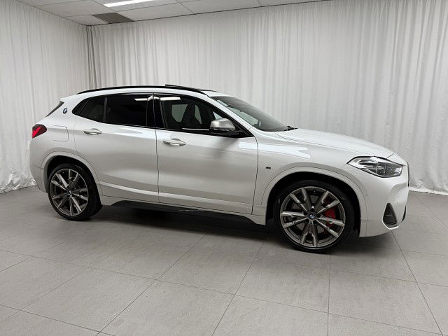 2023 BMW X2 M35i M Performance