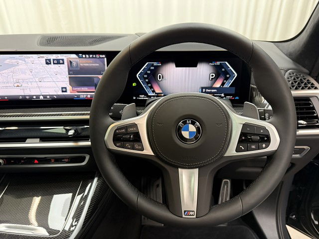 2025 BMW X7 22EN xDrive40d