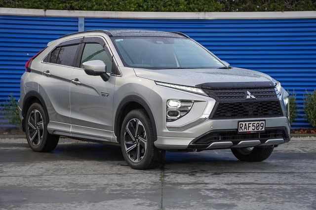 2024 Mitsubishi Eclipse Cross PHEV VRX 4WD