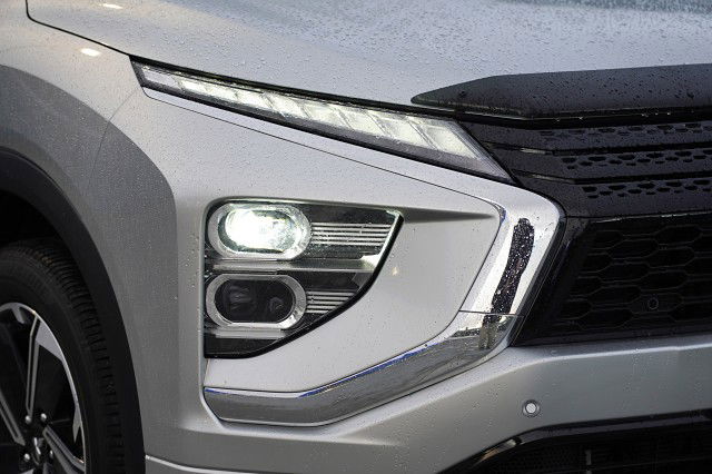 2024 Mitsubishi Eclipse Cross PHEV VRX 4WD