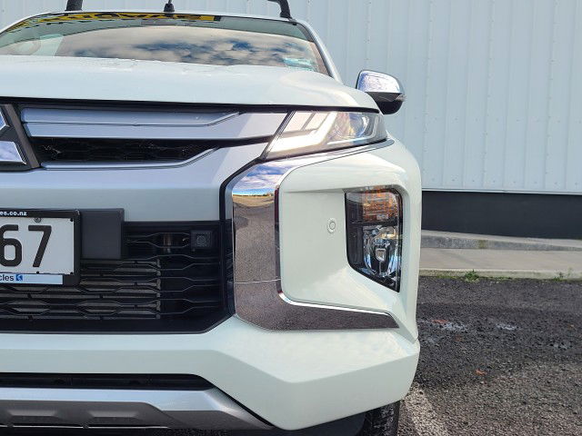 2021 Mitsubishi Triton Dc Glxr 6at 2.4d