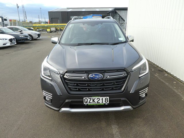 2024 Subaru Forester Premium 2.5