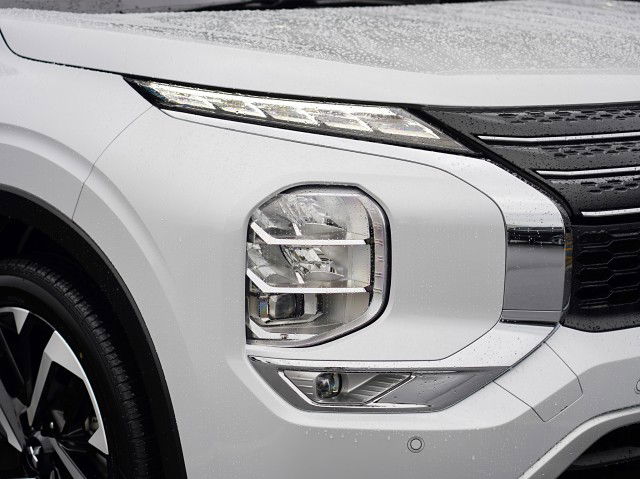2024 Mitsubishi Outlander VRX 2.5 PETROL 4WD 7 SEAT SUV