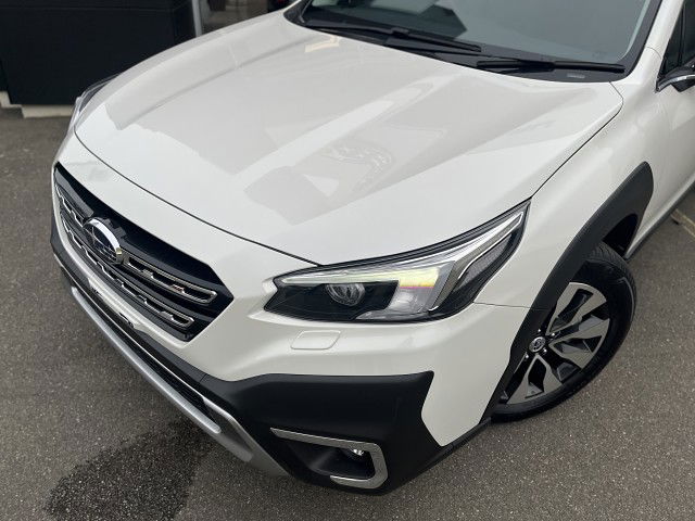 2025 Subaru Outback Touring 2.5