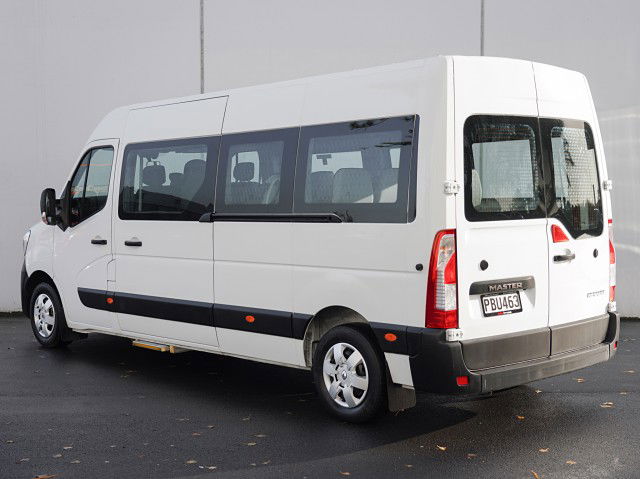 2022 Renault Master Minibus 2.3DT Van