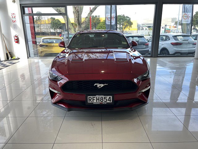 2019 Ford Mustang 2.3L Fastback At 2.3