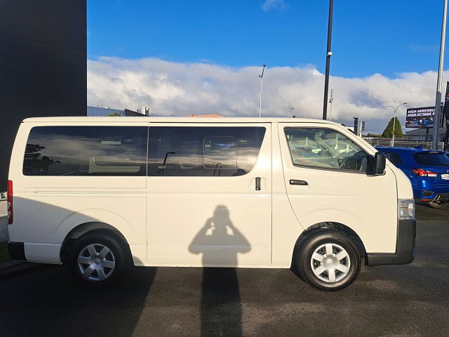 2025 Toyota Hiace 5DR Petrol BRAND NEW