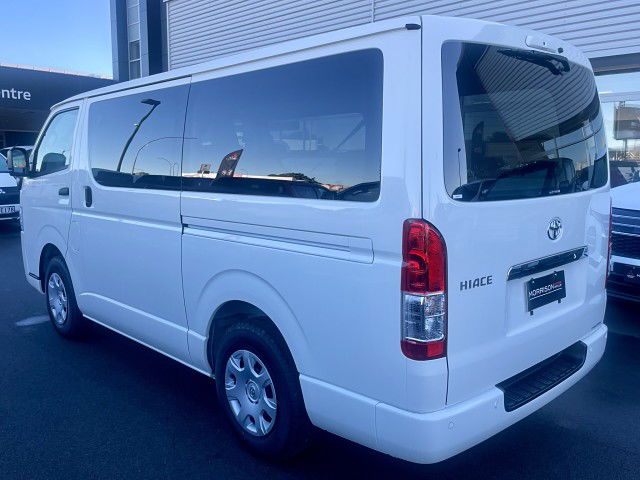 2025 Toyota Hiace GL SPEC 5DR PETROL BRAND NEW