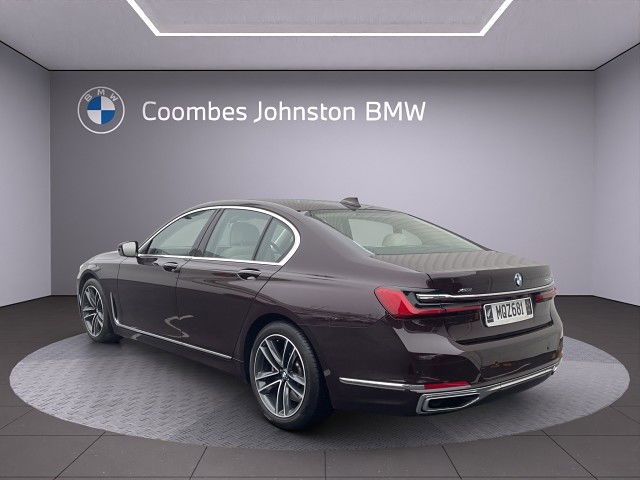 2020 BMW 750i xDrive Pure Excellence