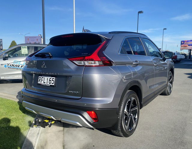2022 Mitsubishi Eclipse Cross PHEV XLS 4WD