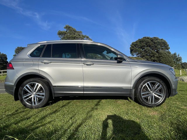 2016 Volkswagen Tiguan 4WD TSI Highline
