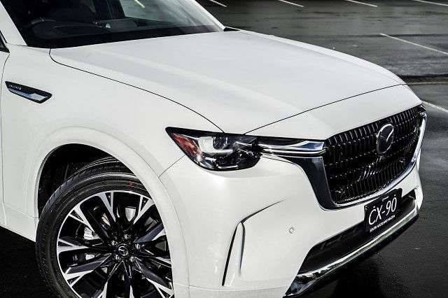 2025 Mazda CX-90 A AWD Takami 3.3l MHEV 8AT