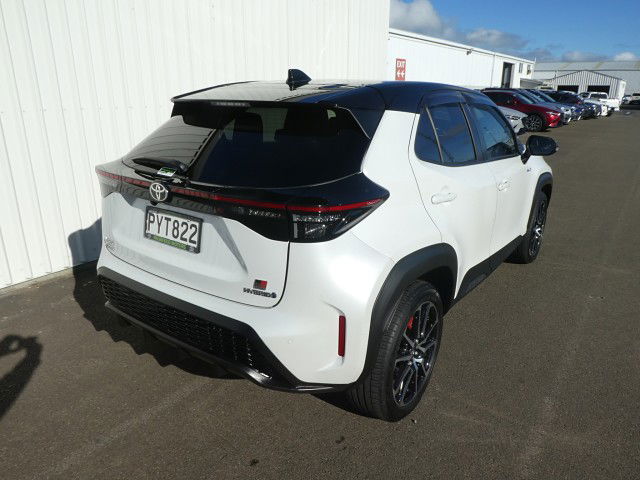 2023 Toyota Yaris Cross GR SPORT 1.5PH